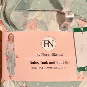 Flora Nikrooz Soft Mint Lounge Set